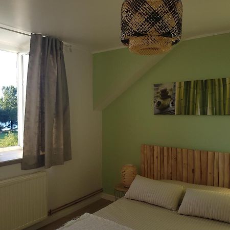 Hotel Lucriolla Oree-d'Anjou Zewnętrze zdjęcie